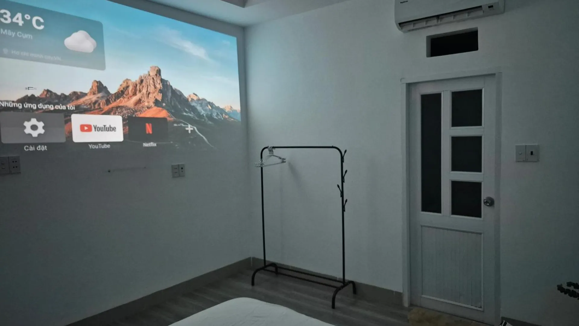 An Home - Phong Don Ngay Bai Sau Vung Tau Vietnam